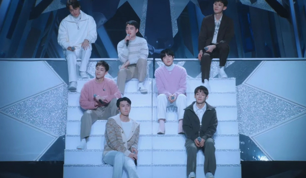 performance EXO di SMTOWN