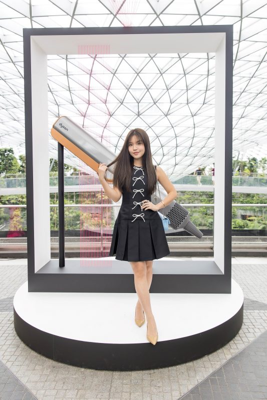 Titan Tyra Dyson Airstrait