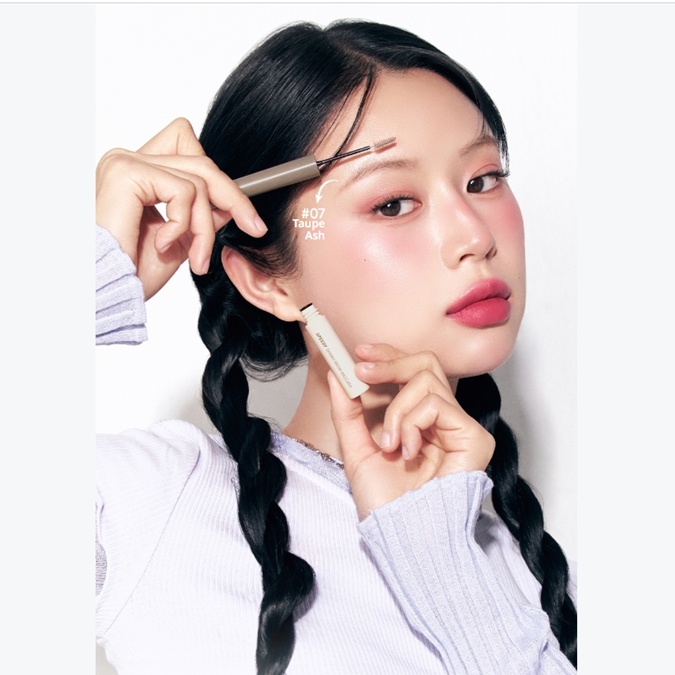 blonde browcara peripera