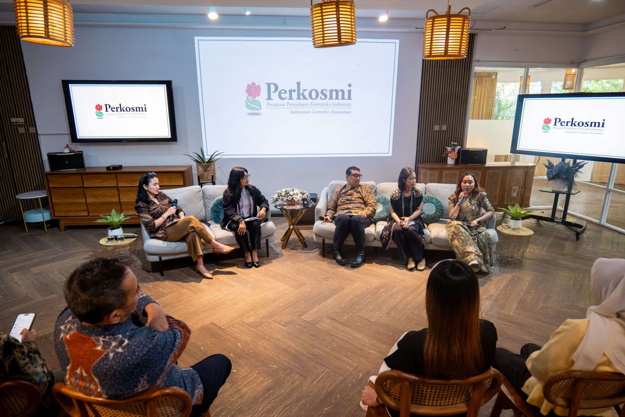 perkosmi 1