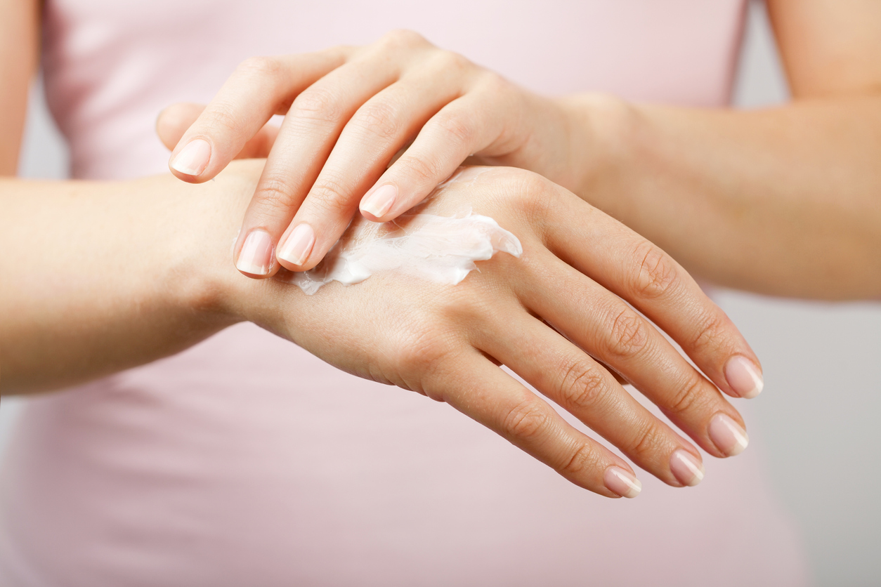 hand cream manfaat