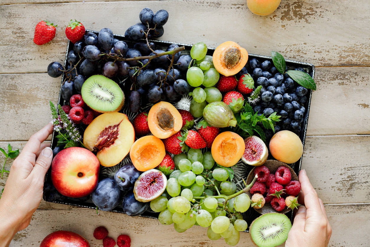 5 Parfum Fruity Ini Bikin Fresh Seharian di Cuaca Panas