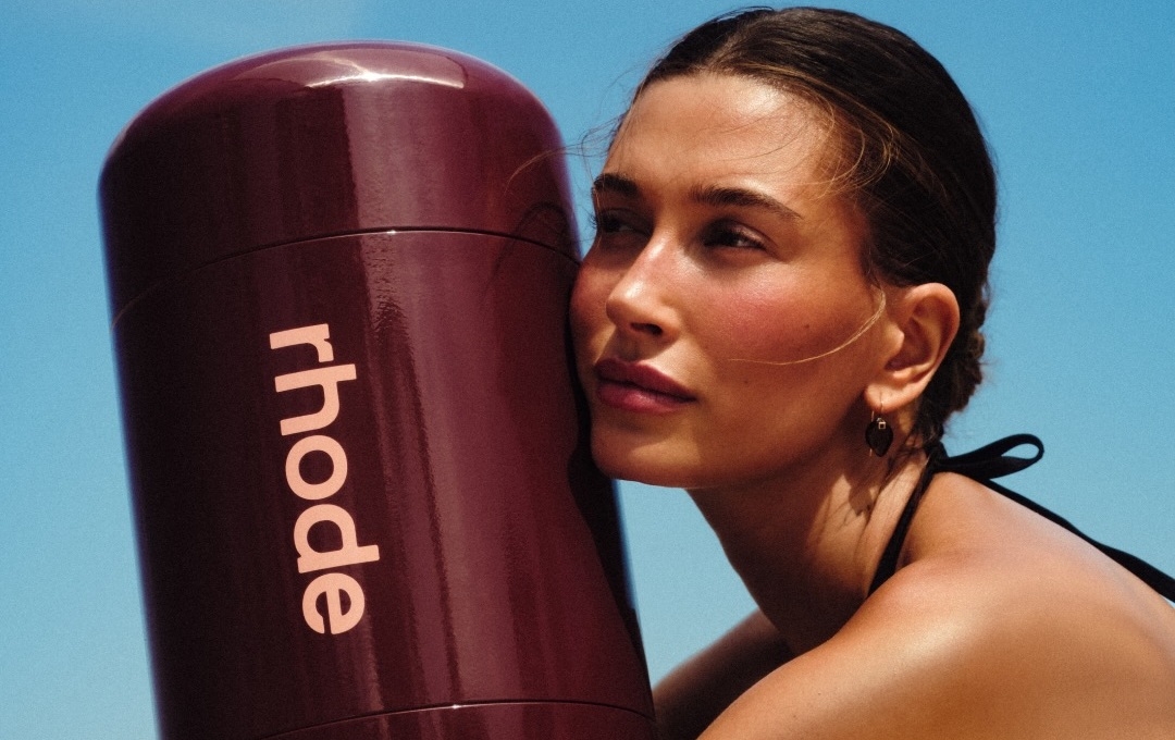 Hailey Bieber Rilis Rhode Pocket Bronze untuk Summer '26
