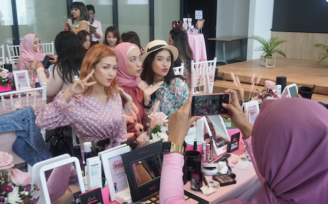 Serunya Tokopedia Beauty Dealight Makeup Class Bersama Tasya Farasya