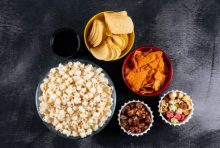 makanan penyebab perut buncit