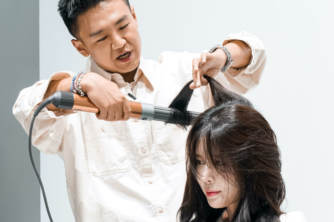 Female Daily - Tips Bikin 'Air-Bangs' ala Artis Korea, dari Sunwoo Kim Hair  Stylist BLACKPINK!