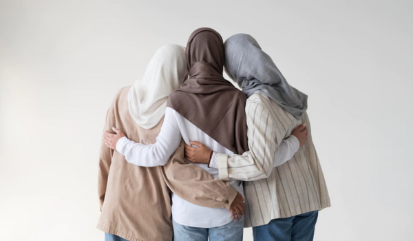 trio hijab