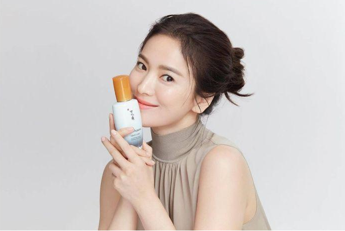 skincare anti aging untuk kulit glowing di usia 40-an