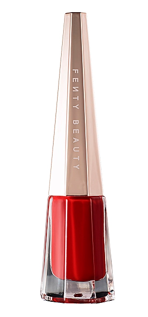 Jessica Mila dengan lipstik merah