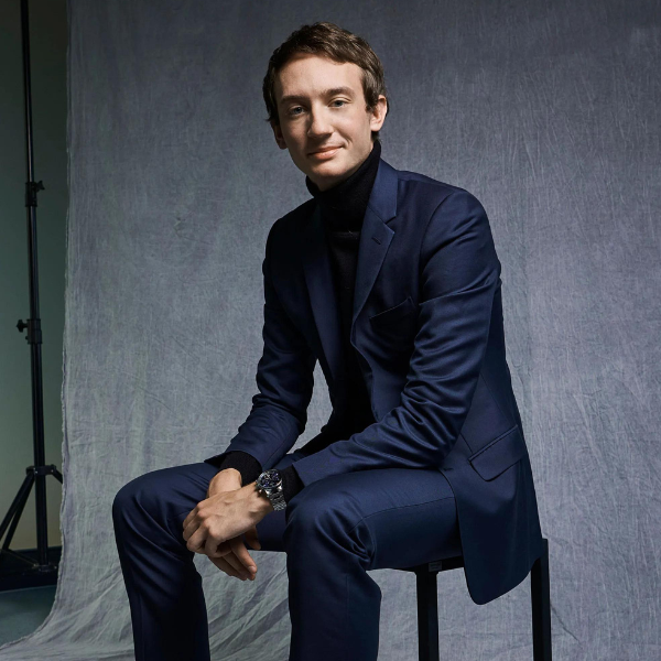 Female Daily Editorial - Mengenal Frederic Arnault, CEO TAG Heuer