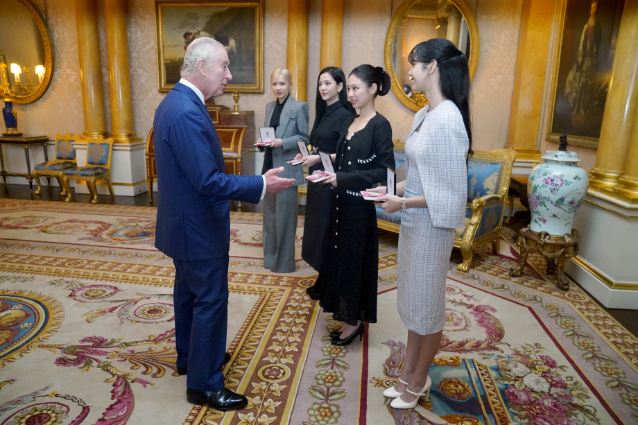 BLACKPINK di Buckingham Palace