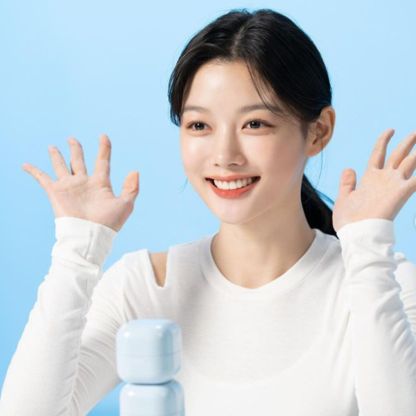 Editorial Feminin Harian – Selalu tampil sempurna, inilah 3 pilihan LANEIGE untuk skincare Kim Yoo Jung!