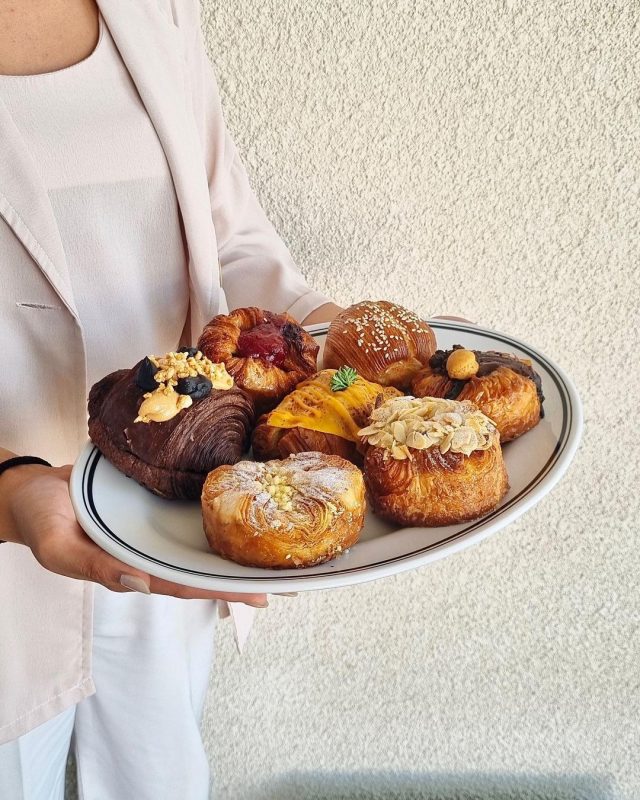 dessert cafe surabaya