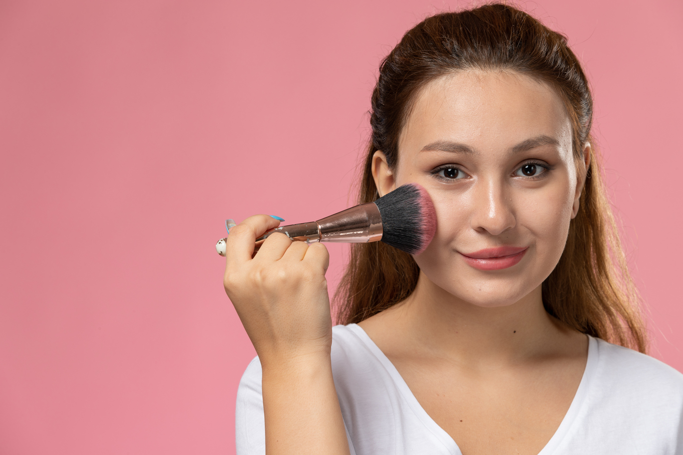 Female Daily Editorial - 4 Powder Blush Lokal Warna Coral Yang Membuat ...