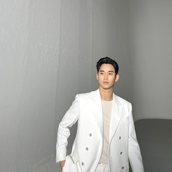 kim soo hyun