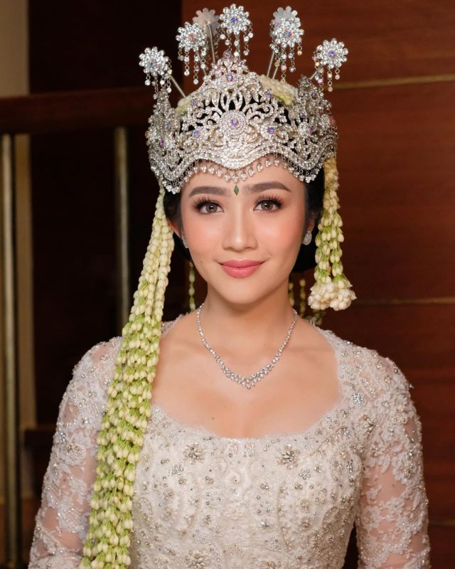 pernikahan febby rastanty