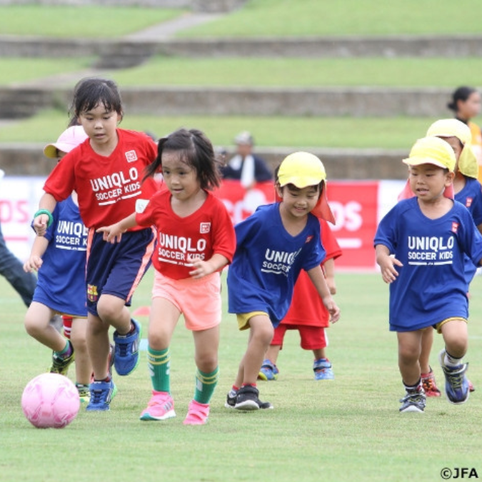 UNIQLO Donasikan Lebih dari 1 Juta Pakaian HEATTECH!