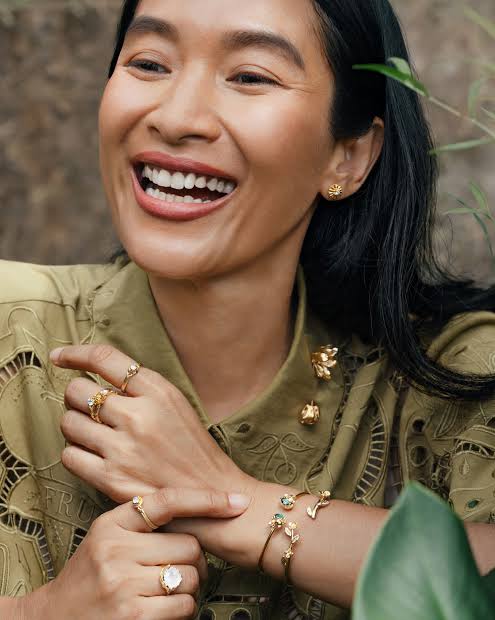 Tulola aksesoris lebaran