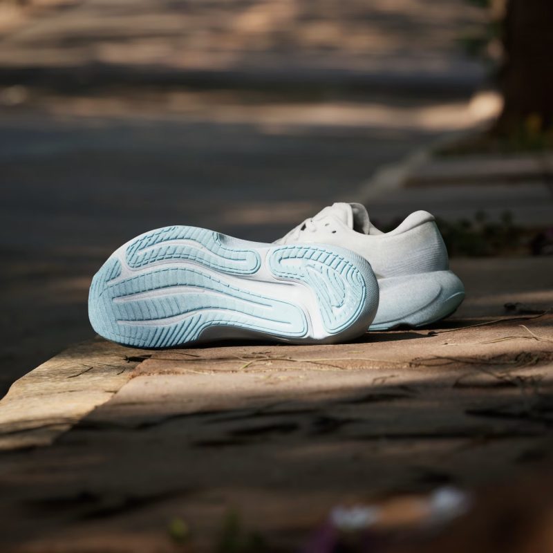 rekomendasi sepatu lari untuk pemula