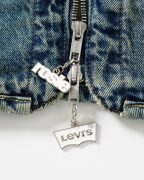Levi’s® x ROSÉ