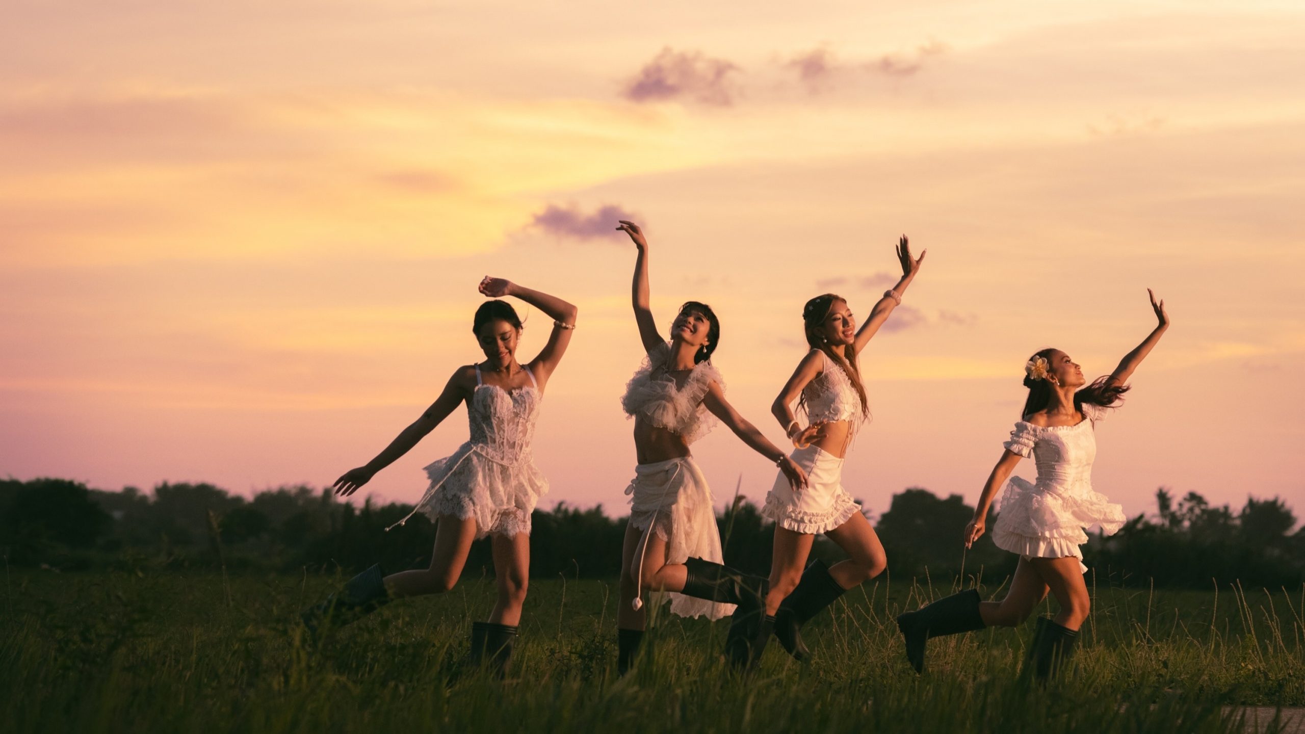 no na Rilis Album Pertamanya “island girl”, Intip Fakta Menariknya!
